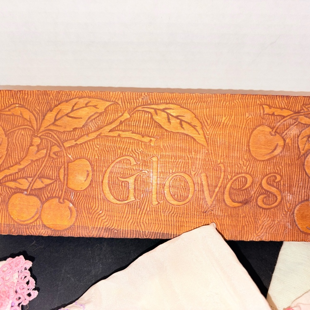 Antique Wood Gloves Box